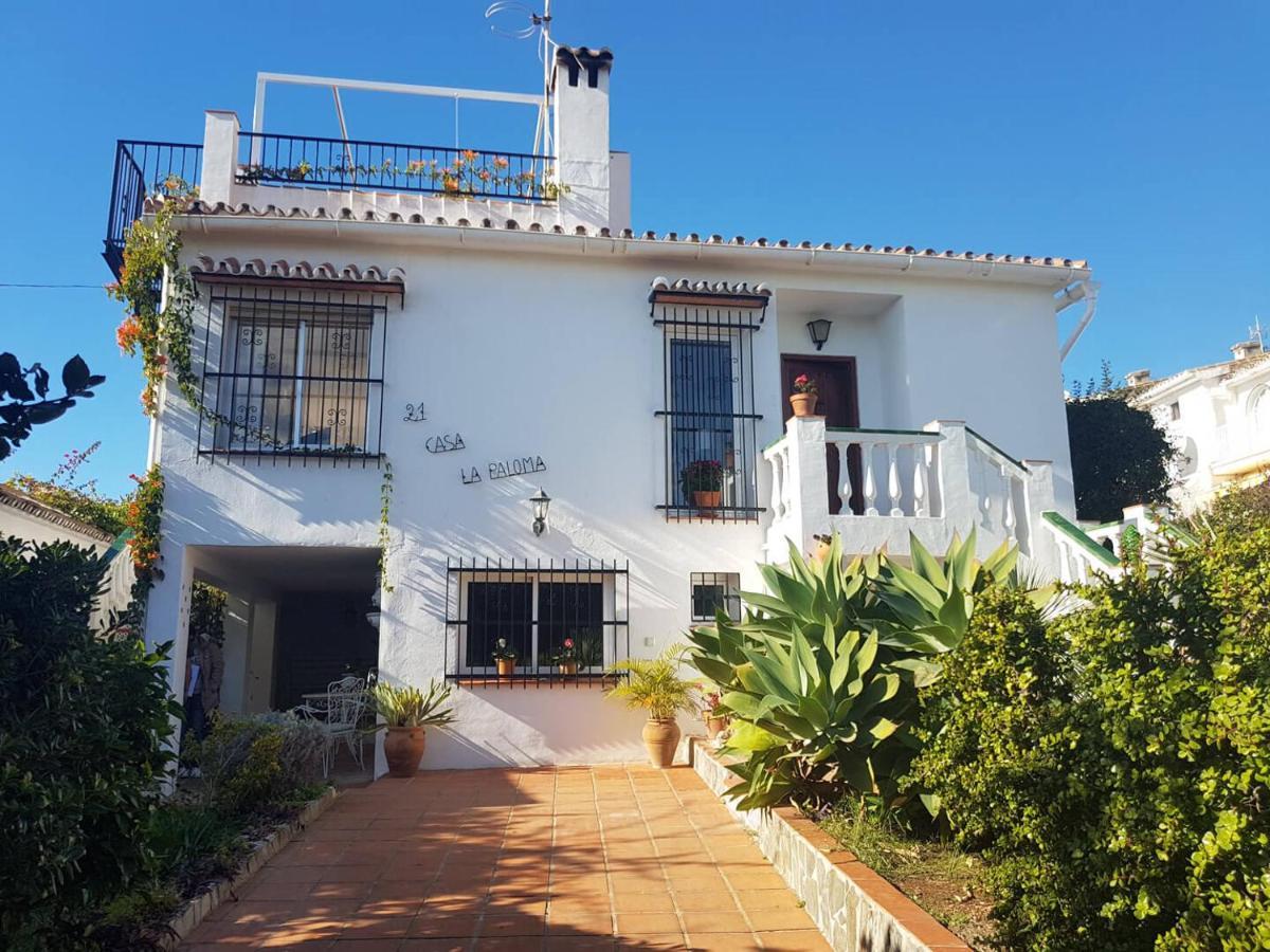 Bonita Villa En Nerja Casa Palomas Esterno foto